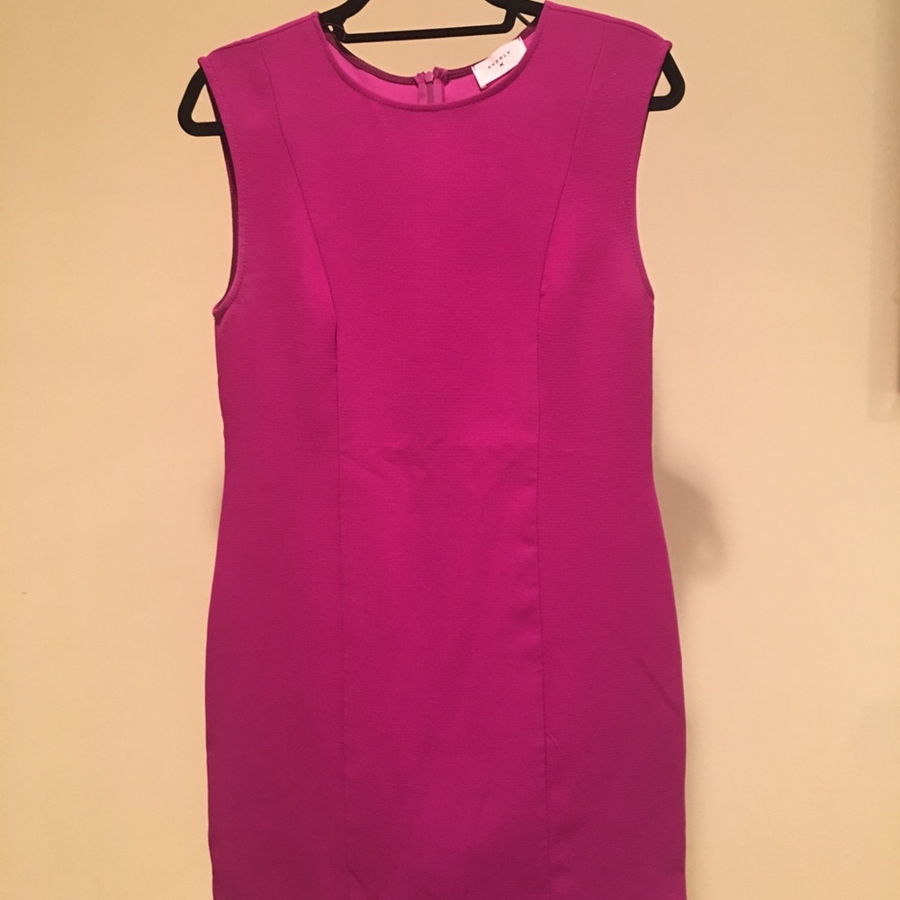 Every - Fuchsia Dress